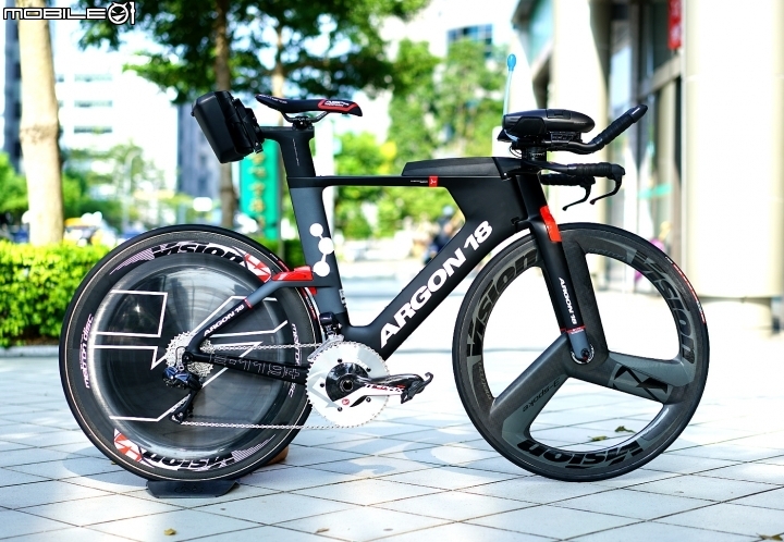 Argon18 鐵人賽專用計時車，E-119 Tri(+)