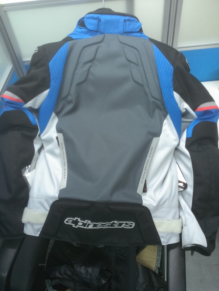 [推薦文!!] 長野~ Alpinestars~四季防摔衣~MEGATON WATERPROOF