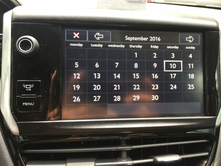 Peugeot 208 with apple car play測試報告