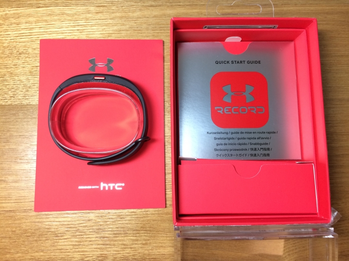 [開箱]hTc UA Band