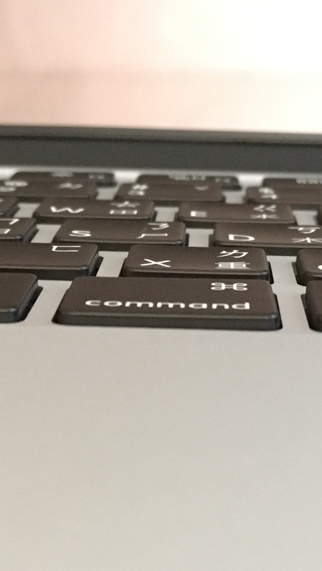 我的mac鍵盤有一顆高低不同～～～救命啊QQ