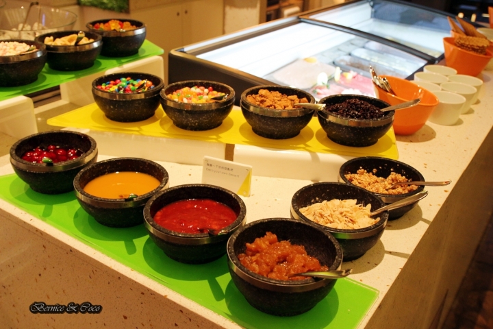 台北W飯店 - the kitchen table 西餐廳/精緻的自助餐吃到飽(捷運市政府站)