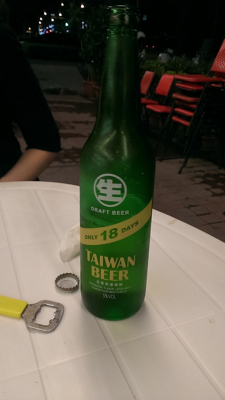 [燒烤/炭烤/串烤/串燒/炸物/串物/鍋物/宵夜]苗栗頭份黑白烤碳烤料理食記~平價好吃~