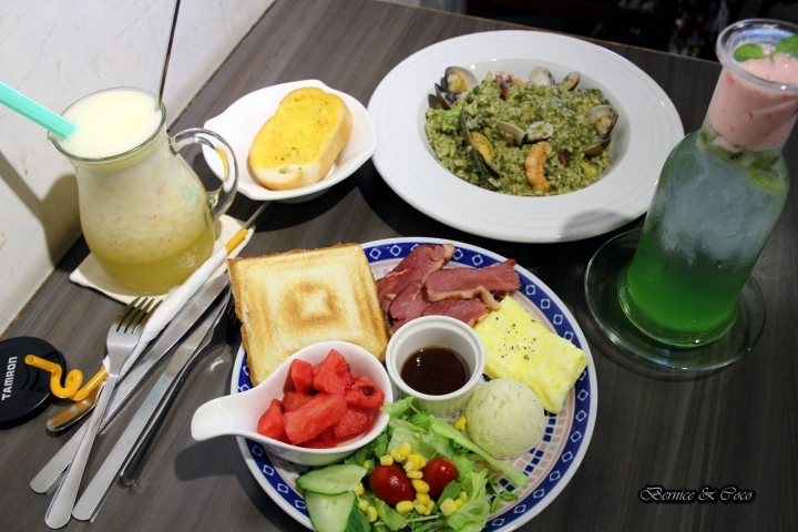 翁林.林Café綠綠的奇異果泡泡好迷人/新埔下午茶(寵物有善餐廳)(板橋新埔站)