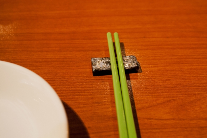 【美食。食記】東京 大久保 溫潤鮮香，越式道地 日本第二的越南料理老店 ベトナムちゃん 河粉 生春捲 炸春捲