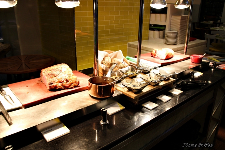 台北W飯店 - the kitchen table 西餐廳/精緻的自助餐吃到飽(捷運市政府站)