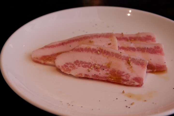 【食記。美食】東京 池袋 肉質剛好，氣氛剛好 日式燒肉的基準點 敘庵 JOAN 吃到飽