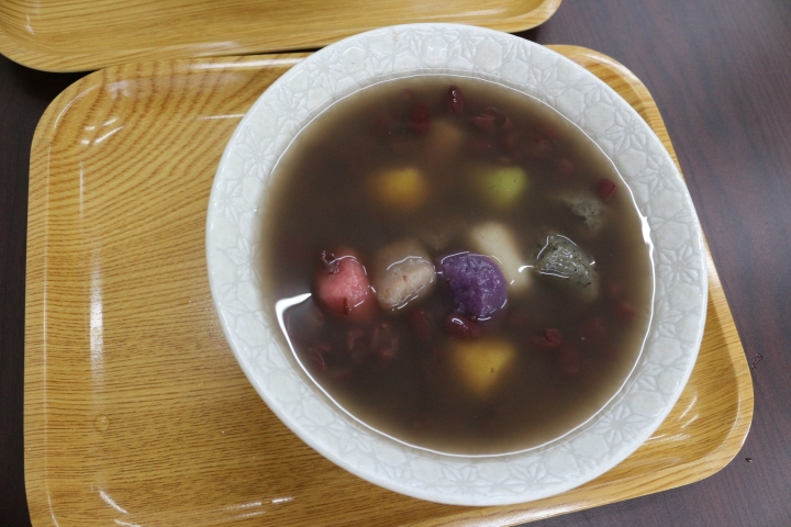 御品紅豆-台南永康中正店 天然清爽又健康的甜湯、豆花、鬆餅、冰品與各式甜點