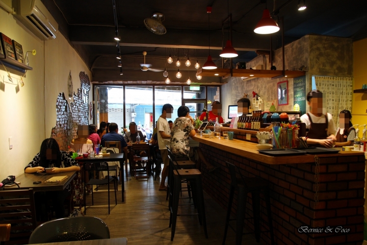 翁林.林Café綠綠的奇異果泡泡好迷人/新埔下午茶(寵物有善餐廳)(板橋新埔站)