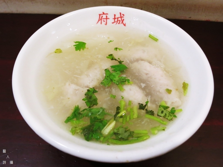 來捷運東門站吃台南清蒸蝦仁肉丸.府城台南美食.永康街