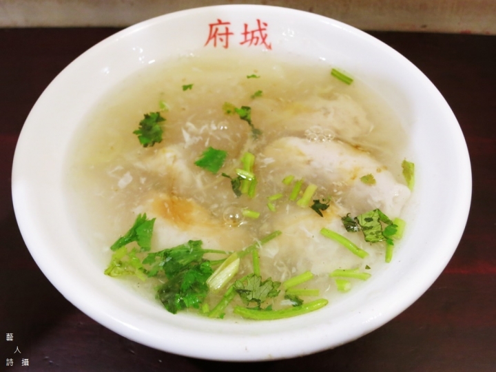 來捷運東門站吃台南清蒸蝦仁肉丸.府城台南美食.永康街