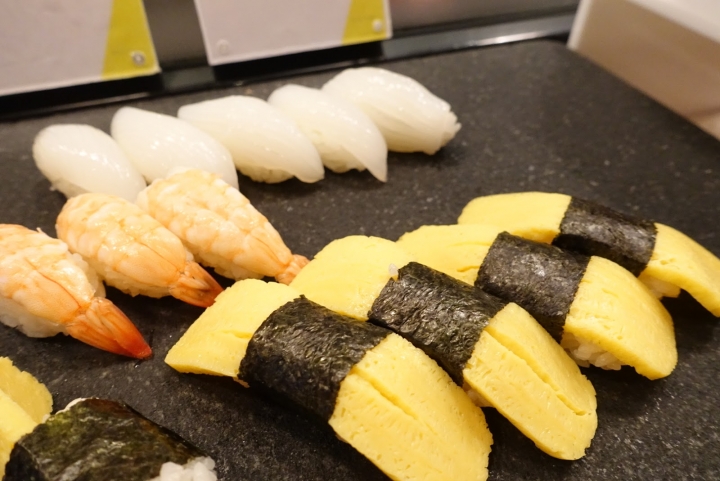 [食記] W Hotel。The Kitchen Table 西餐廳。信義區裡的時尚Buffet--周日菜色!