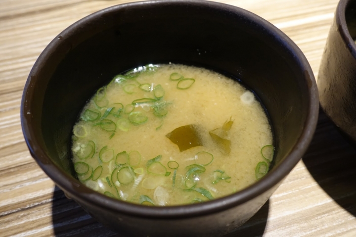 [食記] 魚兵衛太春和食處。日本料理。生魚片丼、中山站美食