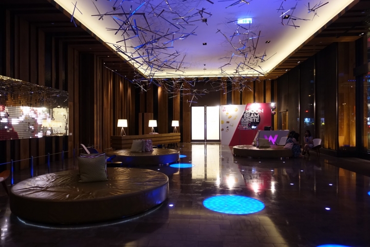 [食記] W Hotel。The Kitchen Table 西餐廳。信義區裡的時尚Buffet--周日菜色!