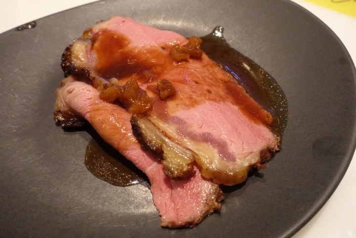 [食記] W Hotel。The Kitchen Table 西餐廳。信義區裡的時尚Buffet--周日菜色!