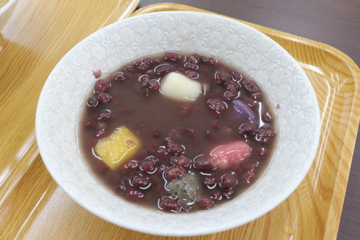 御品紅豆-台南永康中正店 天然清爽又健康的甜湯、豆花、鬆餅、冰品與各式甜點