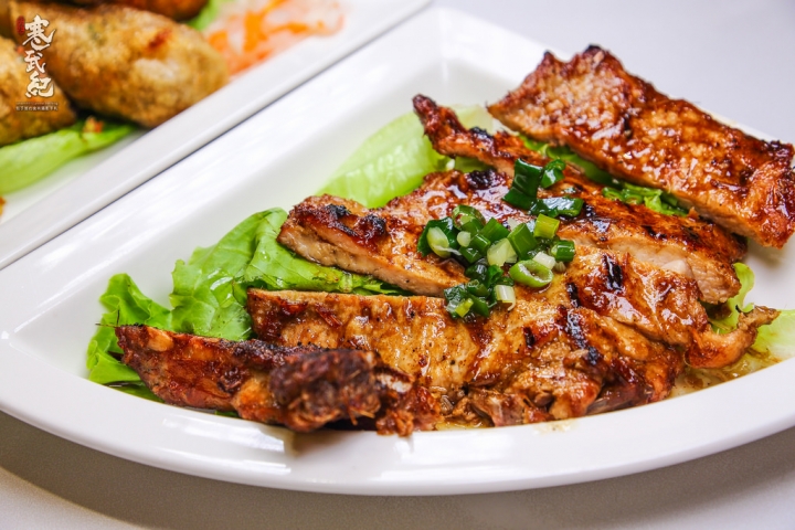 Savoy Noodle Cafe 新南洋麵食咖啡‧捷運忠孝敦化站｜正宗越式生牛肉河粉‧招牌越南冰滴咖啡！