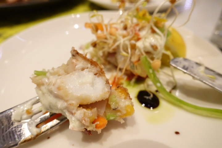 [食記] W Hotel。The Kitchen Table 西餐廳。信義區裡的時尚Buffet--周日菜色!