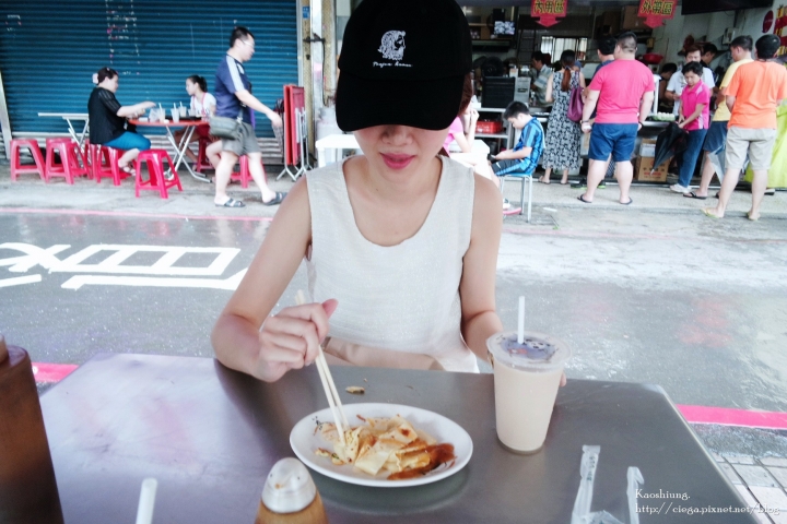 【高雄左營區│早餐】寬來順│眷村傳統平價早餐，蛋餅、燒餅夾酸菜才好吃│果貿社區裡的老味道