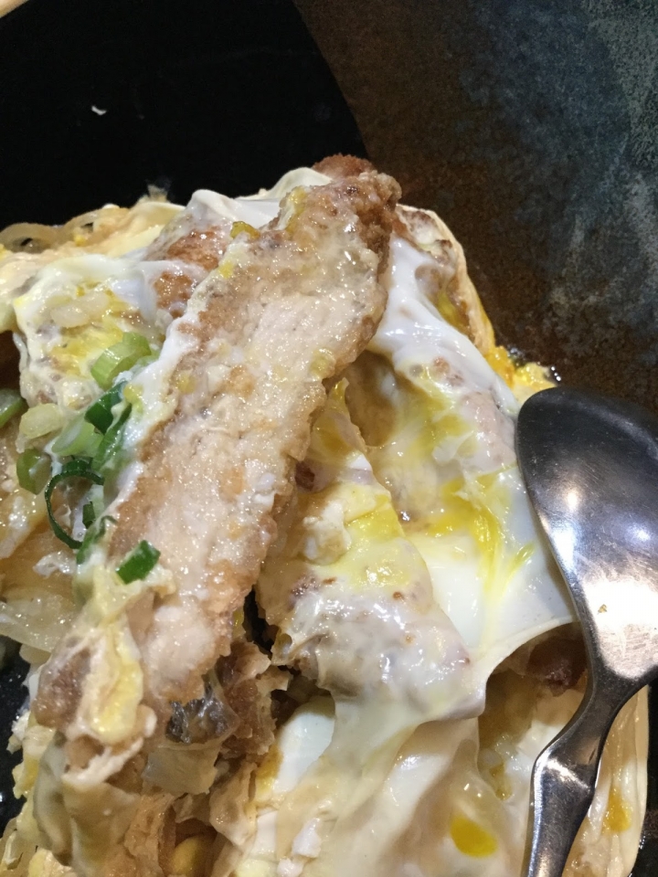 [食記] 新竹。家竹亭。豬排蛋花飯(護城河旁、文化街)