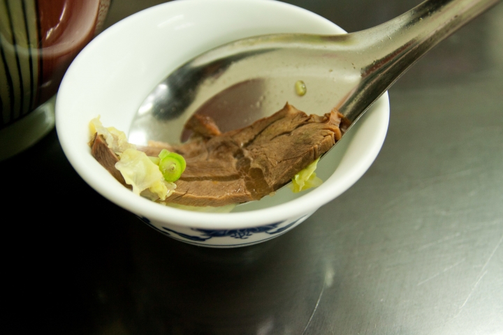 【美食。食記】彰化 彰化市 湯甜肉嫩，蒸餃紮實 蒸餃之家