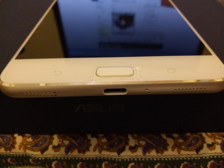 感覺有點冷門的ASUS ZENFONE3 ULTRA微開箱~