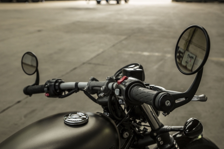 Triumph 凱旋新車 bonneville bobber