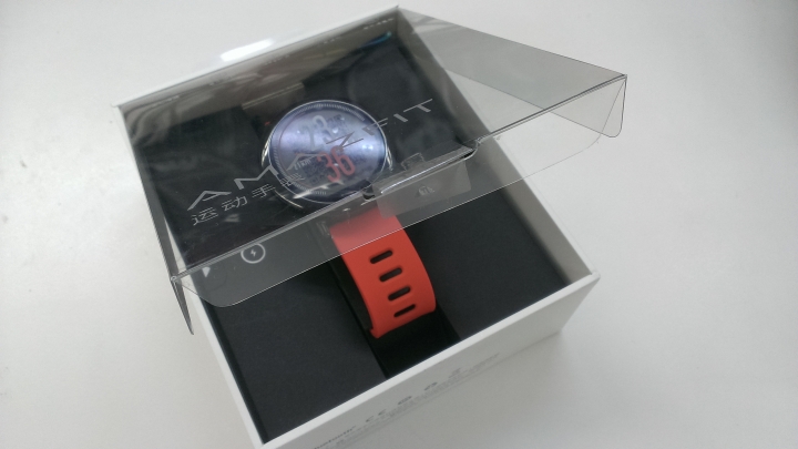【開箱】外表非常出色吸睛的華米手錶Amazfit