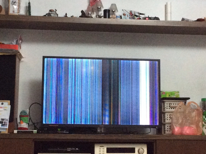 請問sanpo的電視真的掛嘞嗎？ 沒的修嗎？