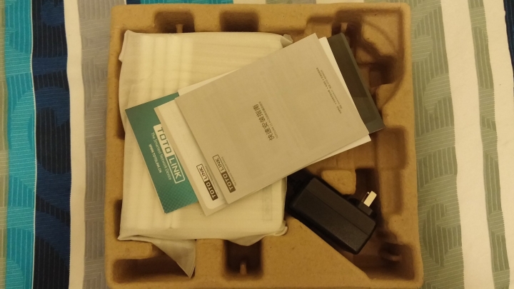 淘寶1千5的ac分享器(usb3)當NAS實測上35MB/s totolink a3004ns