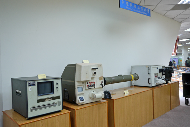 [亂拍照] 2016 國軍營區參訪 (新竹空軍基地+陸軍裝甲兵訓練指揮部)