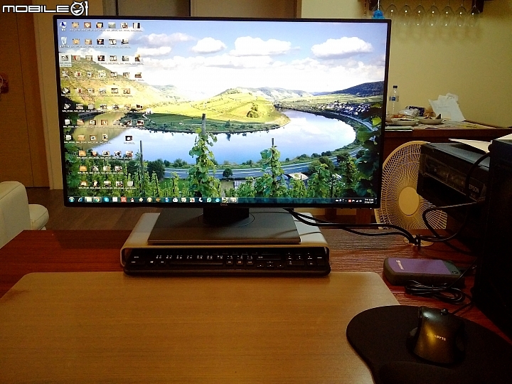 DELL U2717D 開箱文