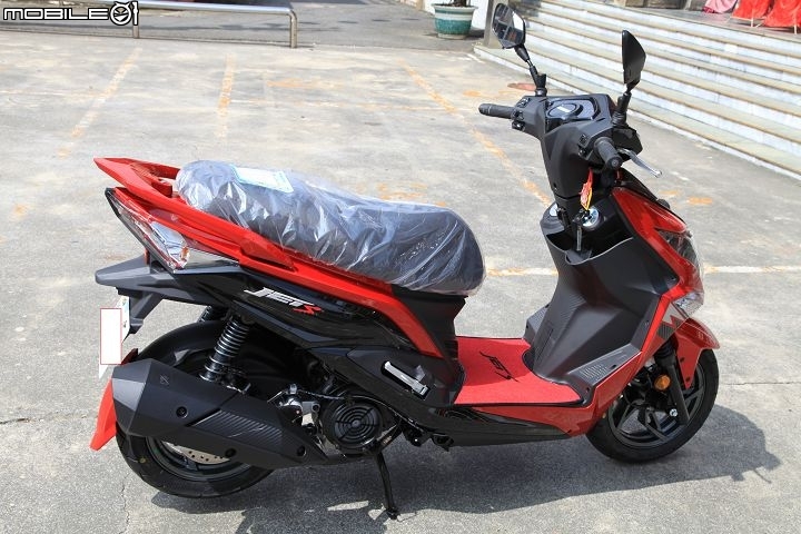 sym jet s 雙碟版 黑紅簡單開箱