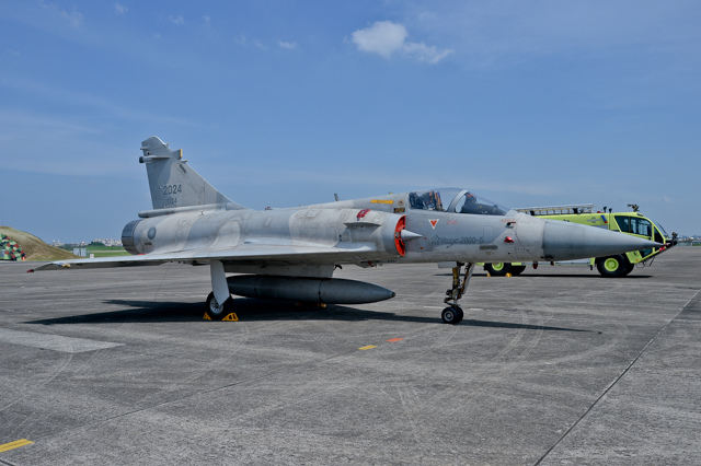 [亂拍照] 2016 國軍營區參訪 (新竹空軍基地+陸軍裝甲兵訓練指揮部)