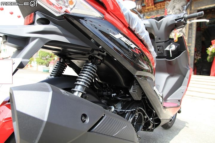 sym jet s 雙碟版 黑紅簡單開箱