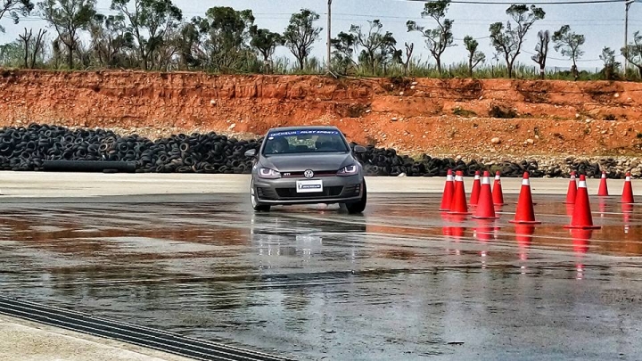 濕地超強! 米其林Michelin Pilot Sport 4(PS4)麗寶賽車場輪胎測試心得分享