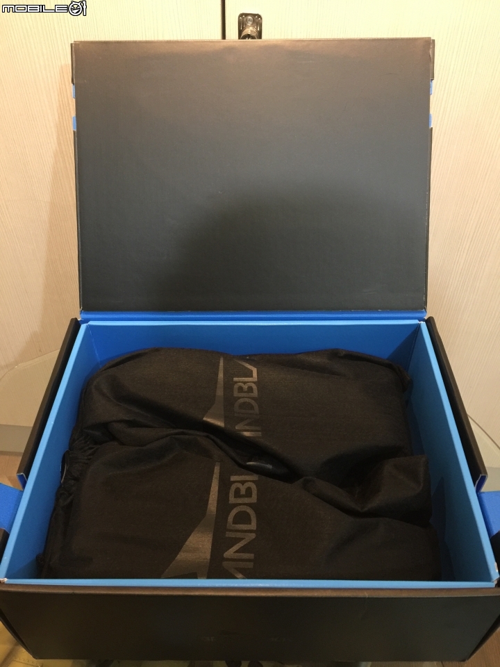 [分享] BrandBlack籃球鞋 Phantom low 全白
