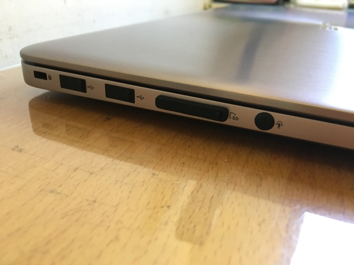【開箱】ASUS ZENBOOK UX510UX