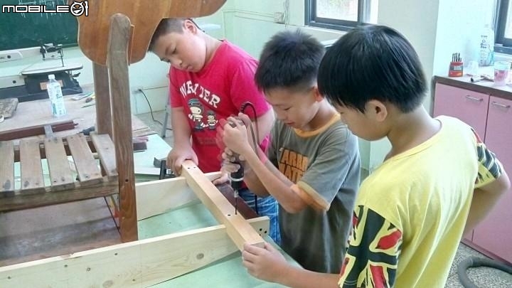 [硬漢工作室] 屈尺創客樂活教室 之 創意奇幻漂流