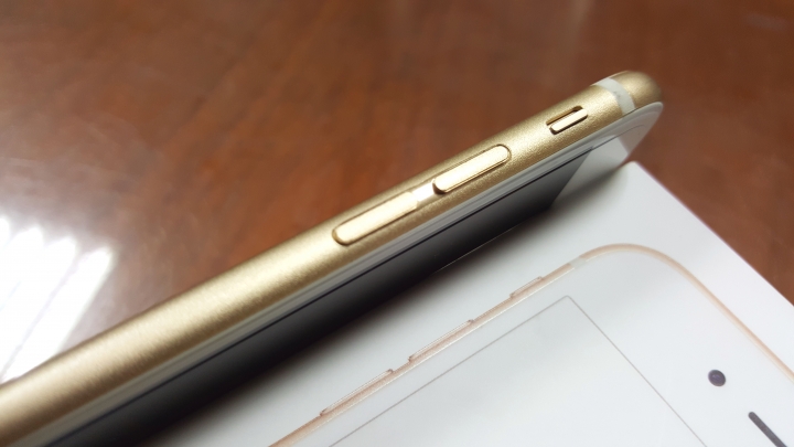 果粉朋友的 iPhone 6S 32G 開箱(圖不少)
