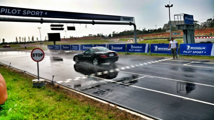濕地超強! 米其林Michelin Pilot Sport 4(PS4)麗寶賽車場輪胎測試心得分享