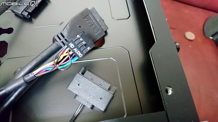 [開箱-機殼]喬思伯 RM3 玻璃 鈦灰色版....外加新Power事件