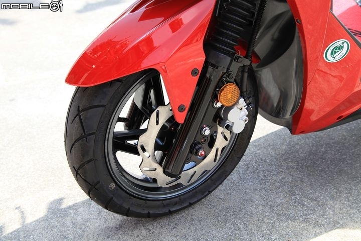 sym jet s 雙碟版 黑紅簡單開箱