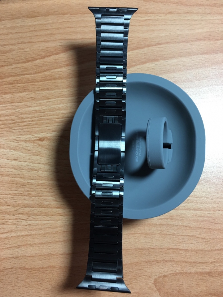 <開箱>終於收到了! ~ APPLE WATCH Series 2 42MM太空黑不鏽鋼米蘭
