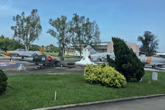 [亂拍照] 2016 國軍營區參訪 (新竹空軍基地+陸軍裝甲兵訓練指揮部)