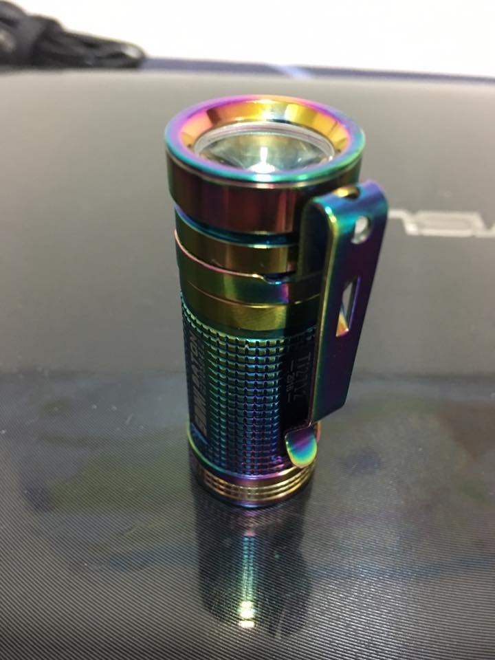 Olight smini  簡易開箱