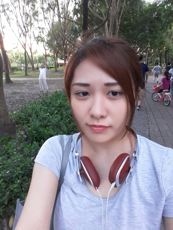 [開箱] Moshi Avanti 耳罩式耳機