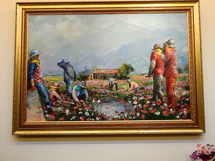 豐富的美術作品，庭園美，極佳的用餐環境：美濃煙樓坊美術館餐廳。
