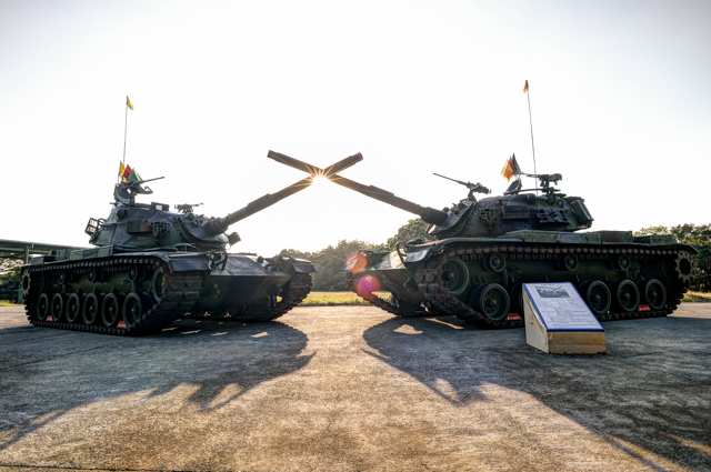 [亂拍照] 2016 國軍營區參訪 (新竹空軍基地+陸軍裝甲兵訓練指揮部)