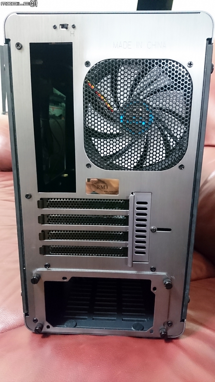 [開箱-機殼]喬思伯 RM3 玻璃 鈦灰色版....外加新Power事件